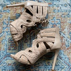 Gianni Bini Lace Up Nude Heels, Size 7.5